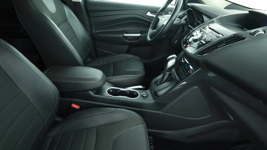 Ford Kuga -