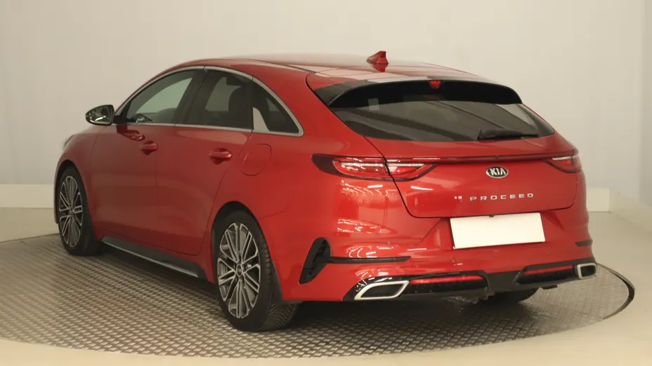 Kia ProCeed -