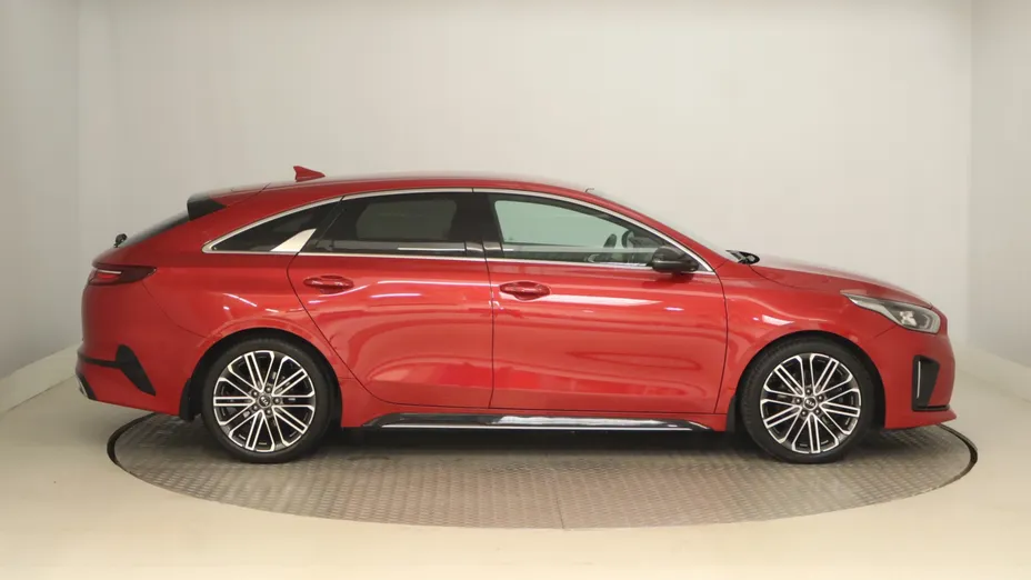 Kia ProCeed -