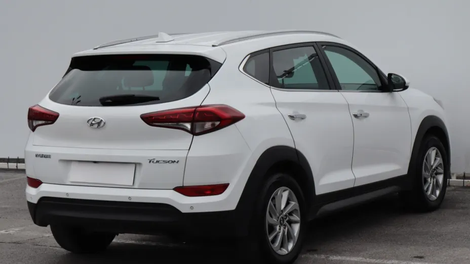 Hyundai Tucson -