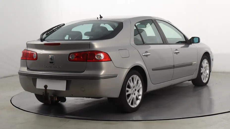 Renault Laguna -
