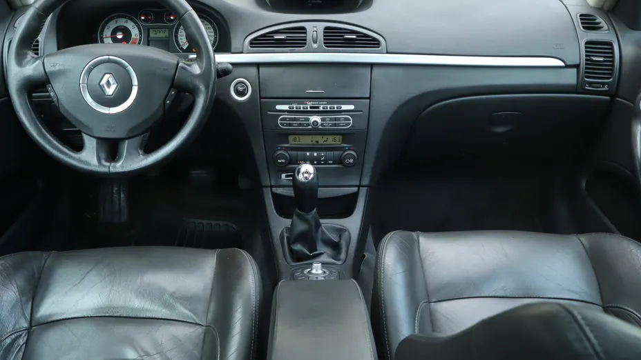 Renault Laguna -
