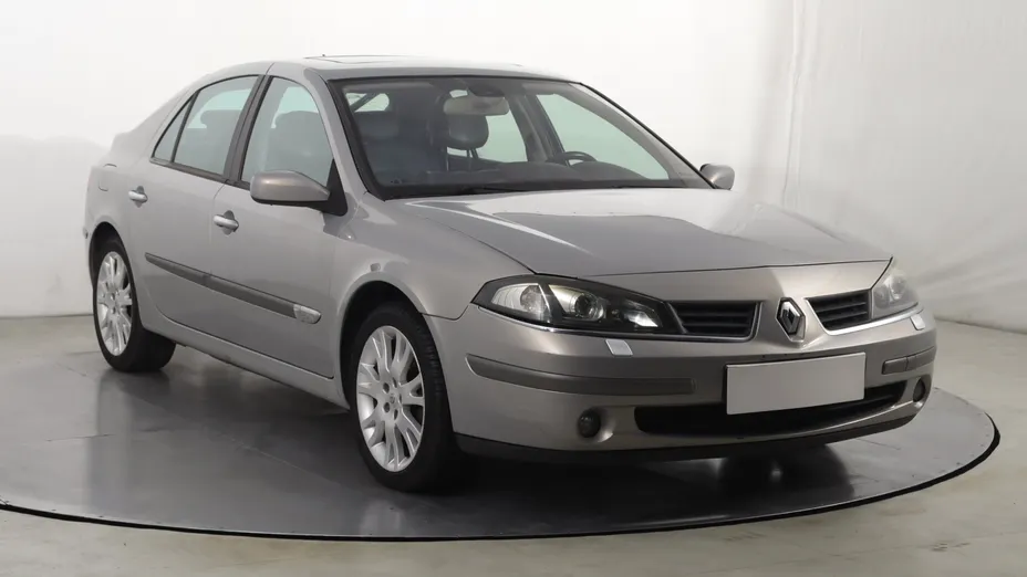Renault Laguna -