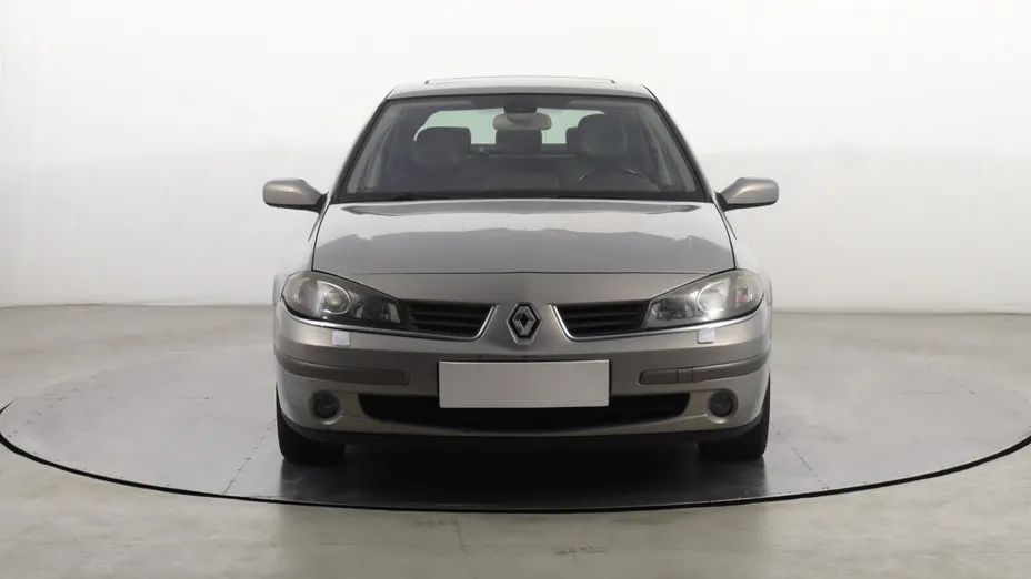 Renault Laguna -