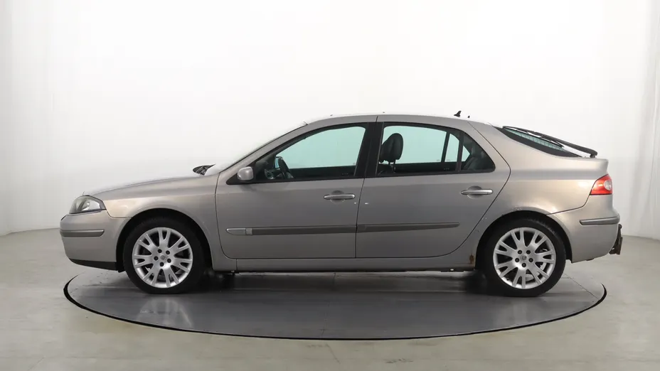 Renault Laguna -
