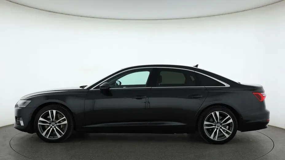 Audi A6 -