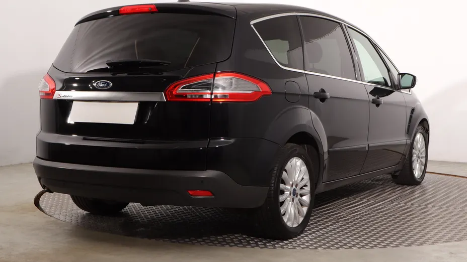 Ford S-MAX -