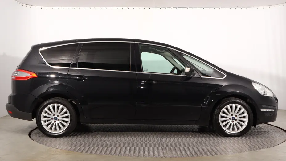 Ford S-MAX -