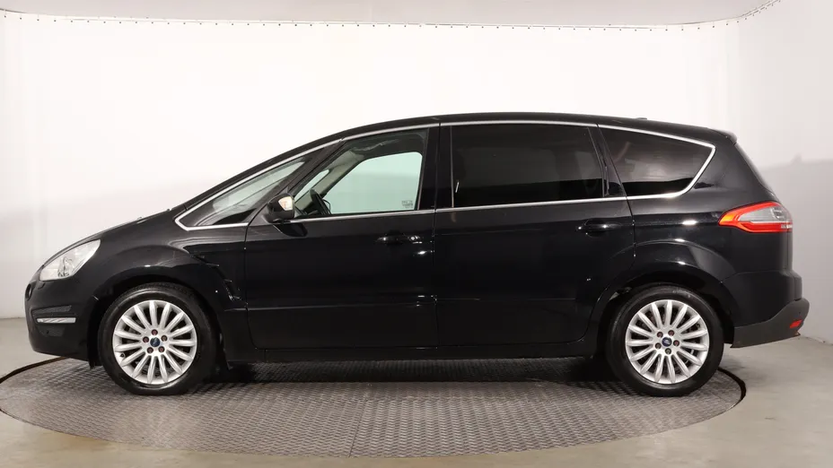 Ford S-MAX -