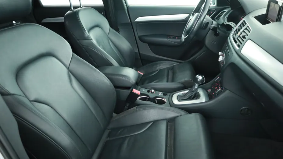 Audi Q3 -