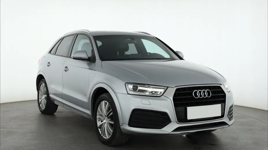 Audi Q3 -