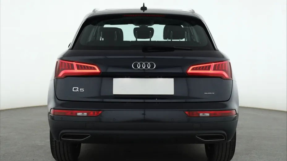 Audi Q5 -