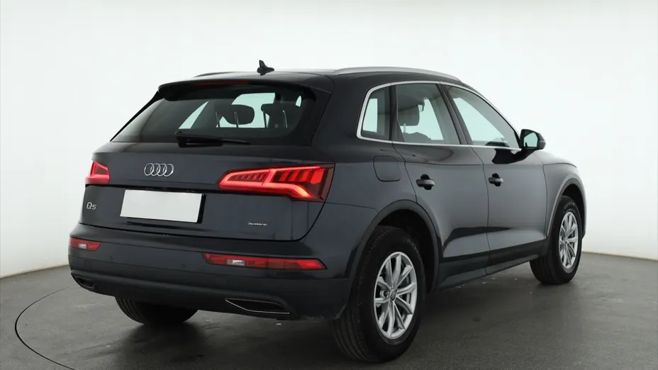Audi Q5 -