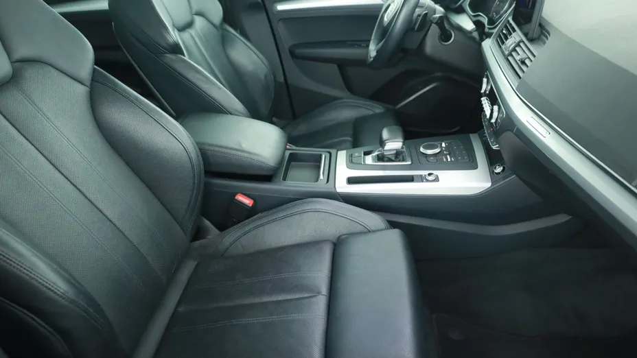 Audi Q5 -