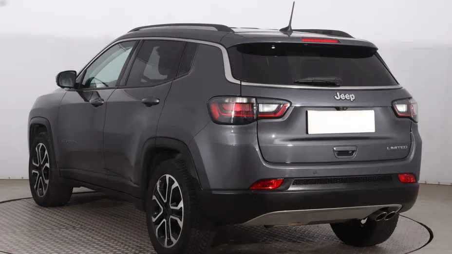 Jeep Compass -