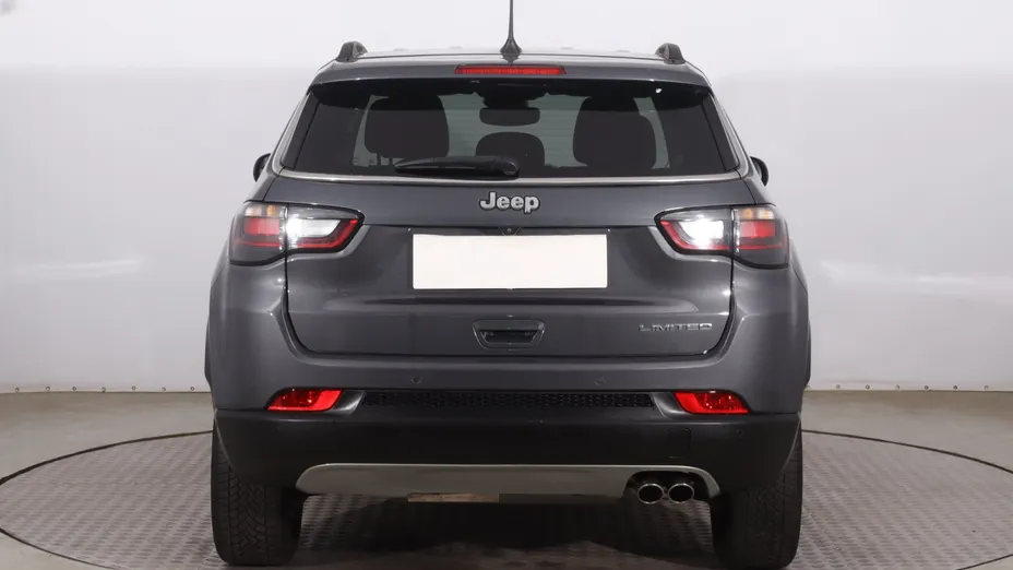 Jeep Compass -
