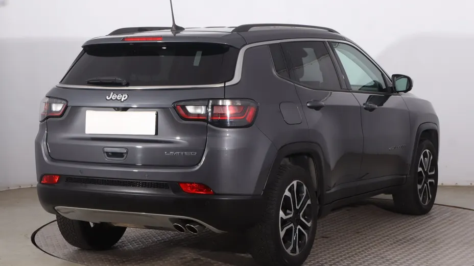 Jeep Compass -