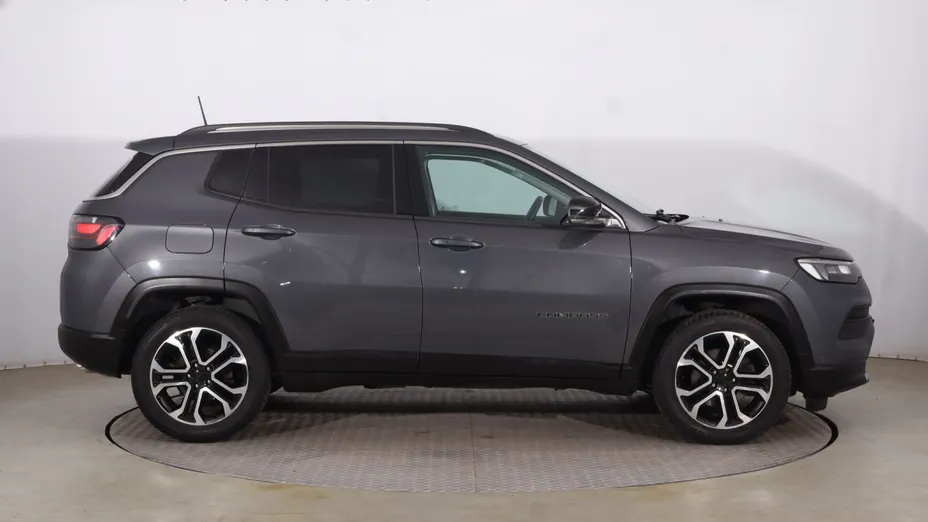 Jeep Compass -