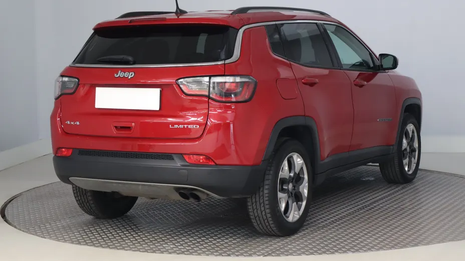 Jeep Compass -