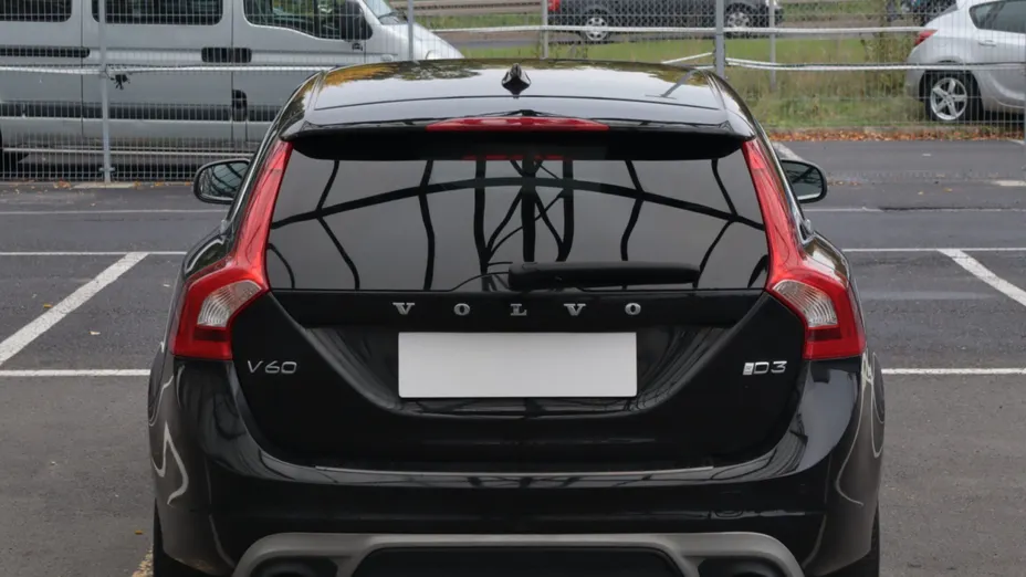 Volvo V60 -