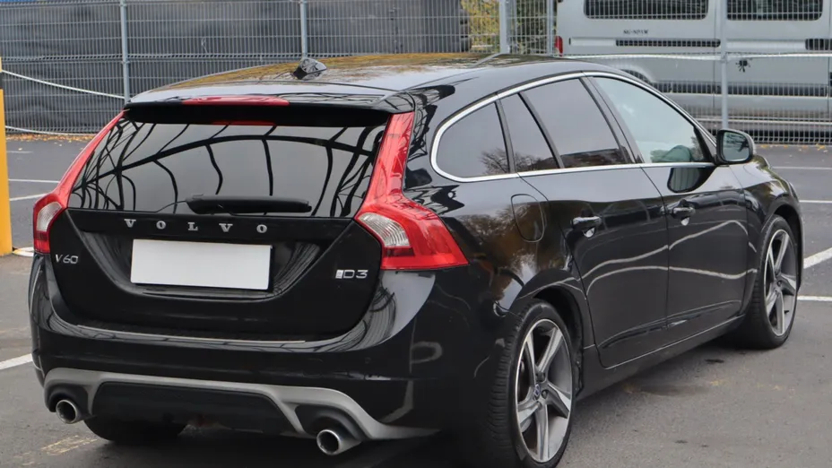 Volvo V60 -