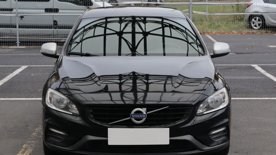 Volvo V60 -