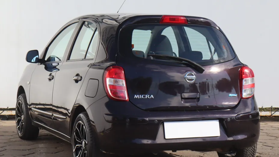 Nissan Micra -