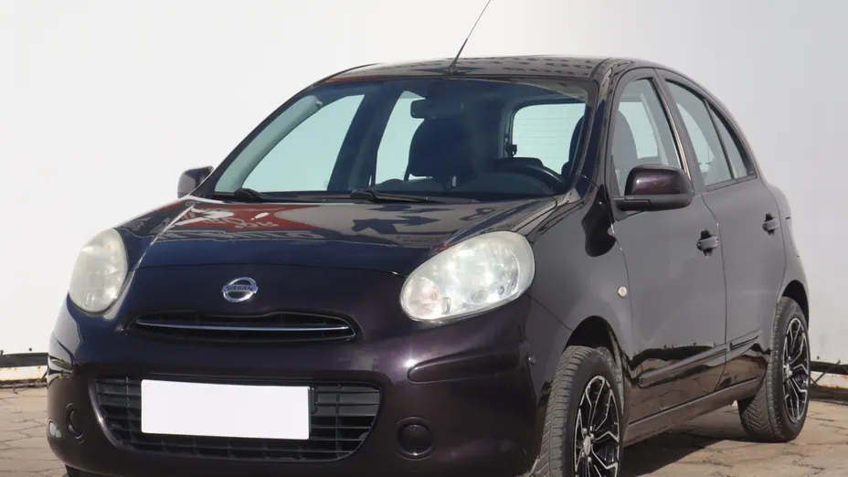 Nissan Micra -