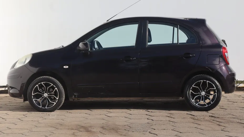 Nissan Micra -