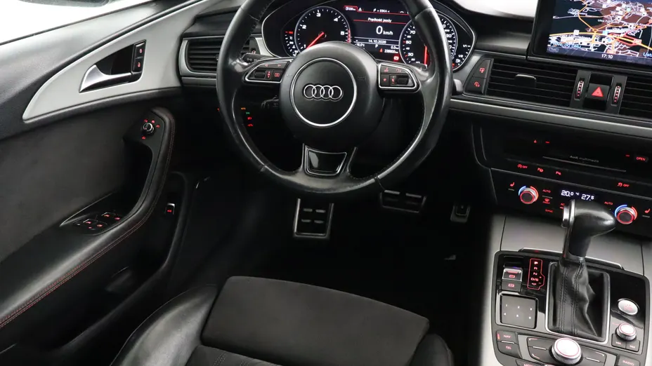 Audi A6 -