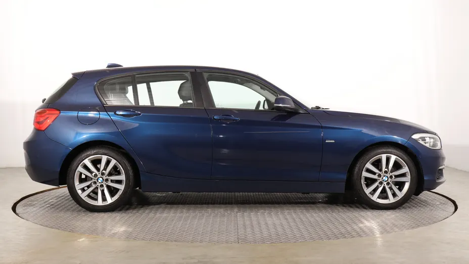 BMW Seria 1 -
