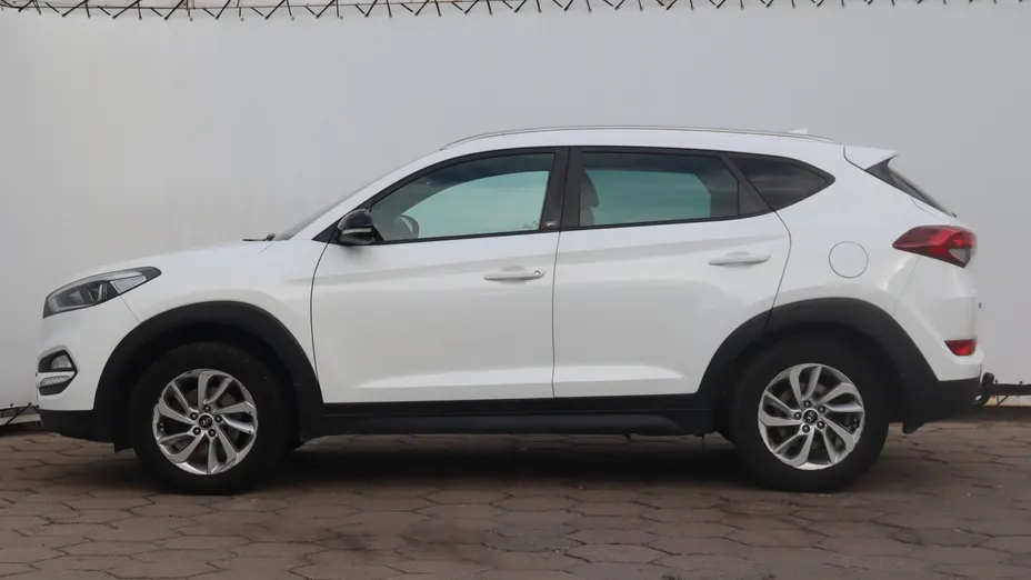 Hyundai Tucson -