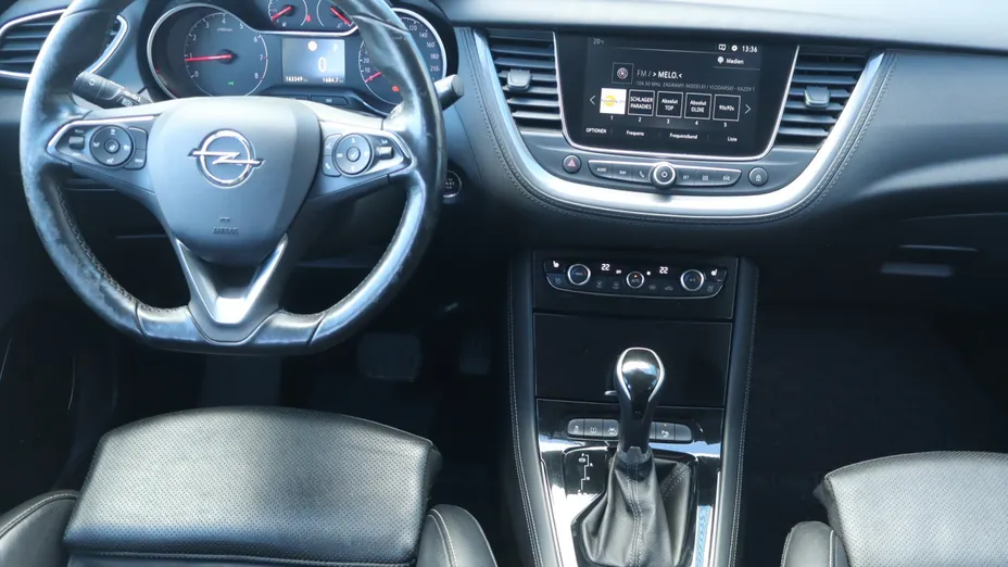 Opel Grandland -