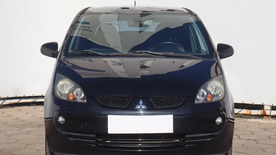 Mitsubishi Colt -