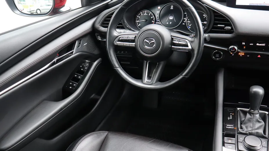 Mazda 3 -