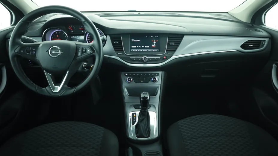 Opel Astra -
