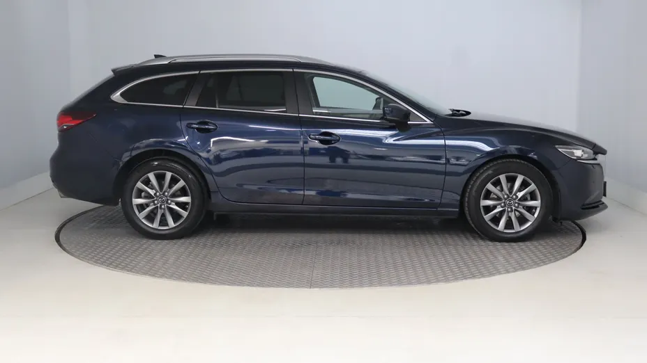 Mazda 6 -