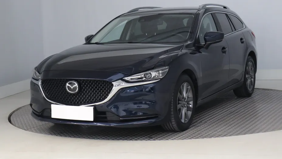 Mazda 6 -