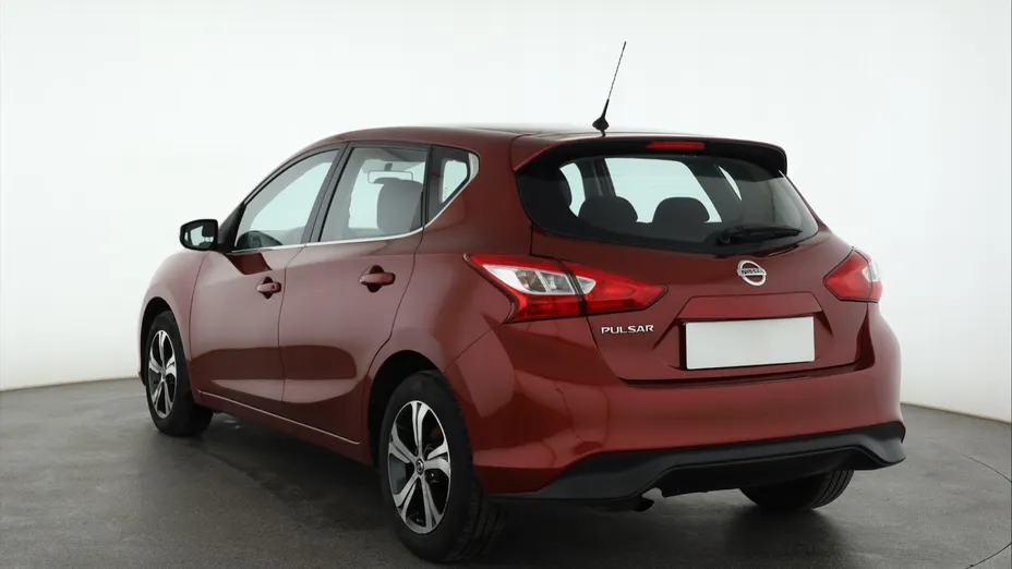 Nissan Pulsar -