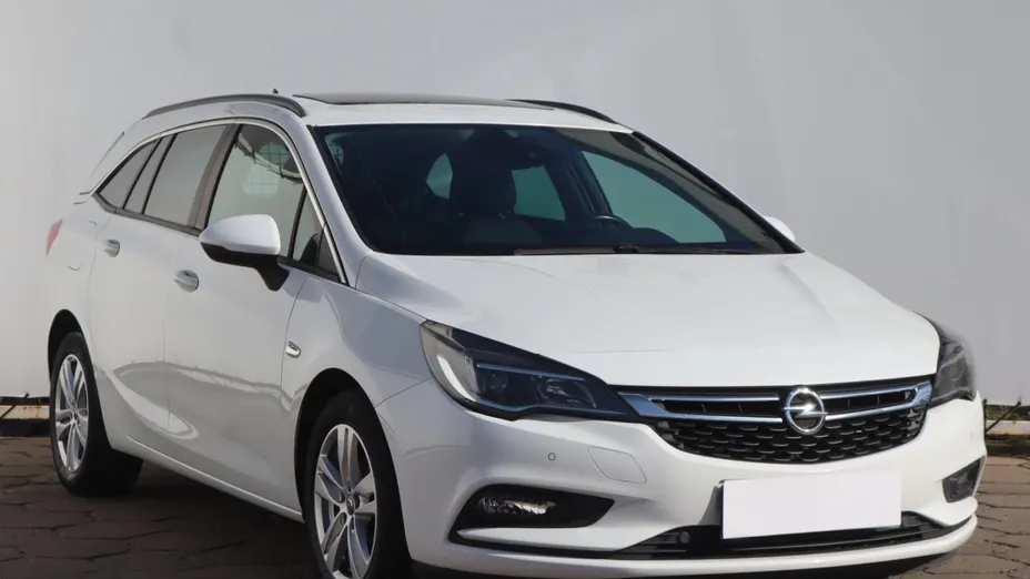 Opel Astra -