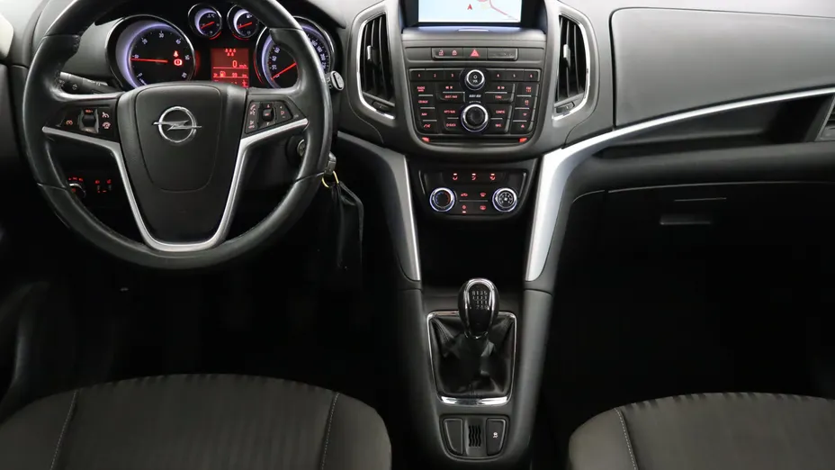 Opel Zafira -