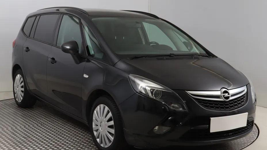 Opel Zafira -