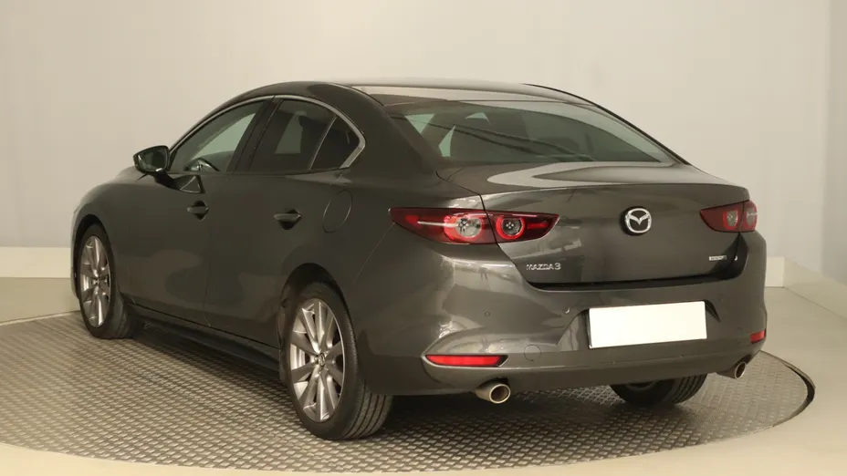 Mazda 3 -