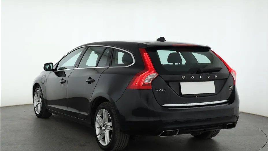 Volvo V60 -
