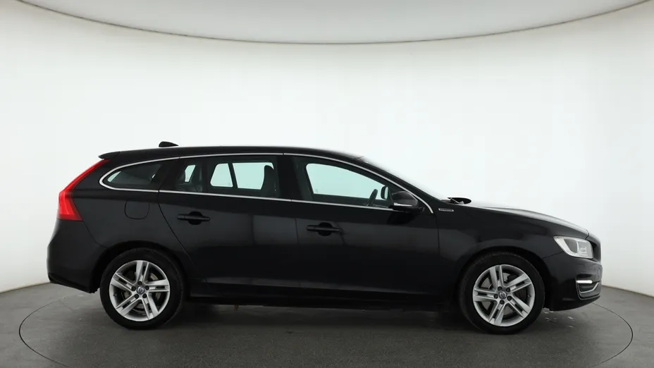 Volvo V60 -