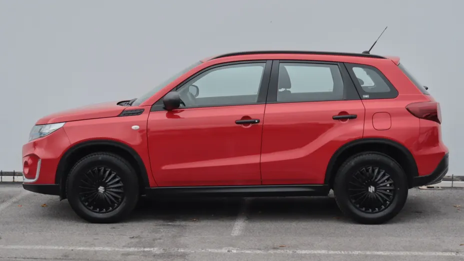 Suzuki Vitara -