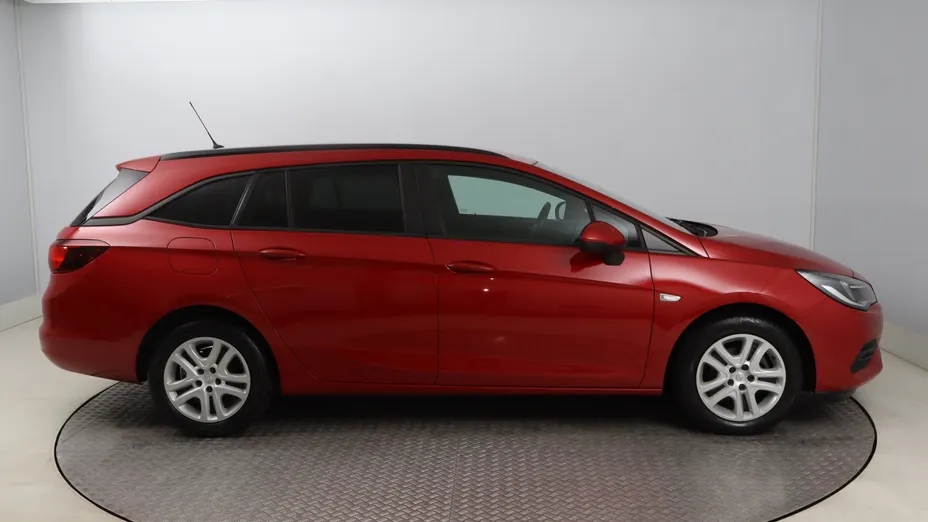 Opel Astra -