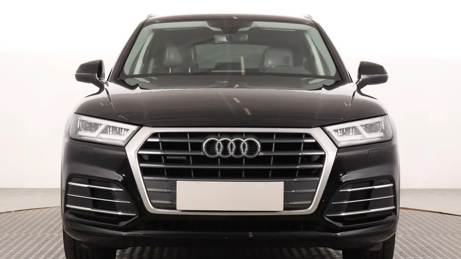 Audi Q5 -