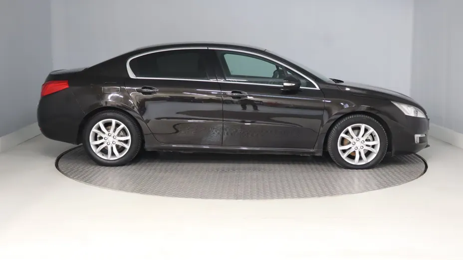 Peugeot 508 -