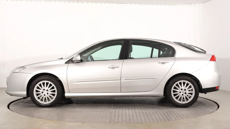 Renault Laguna -